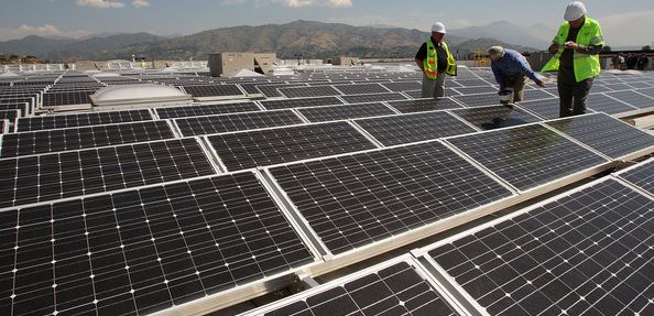 Ο Δήμος Ηρακλείου βάζει φωτοβολταϊκά για να έχει φθηνότερη ενέργεια