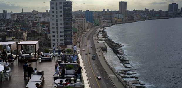 Η Κούβα εγκρίνει την καύση χιλιάδων ελαστικών για να αναπληρώσει τις ενεργειακές ελλείψεις